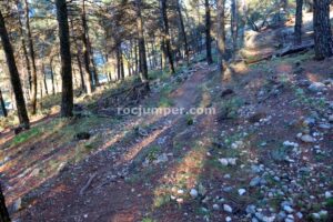 Sendero aproximación - Vía Cordata Tajo tello o San Jorge - Villanueva del Trabuco - RocJumper