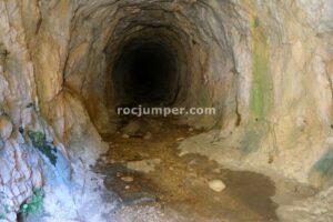 Túnel - Vía Ferrata Presa de los Caballeros - Montejaque - RocJumper