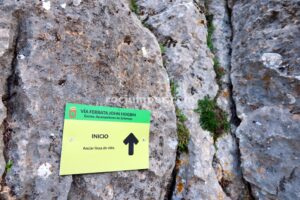 Cartel Inicio - Tramo 4 - Vía Ferrata John Hogbin - Zafarraya - RocJumper