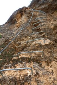 Vertical - Tramo 1 - Vía Ferrata La M de Cárdiar - RocJumper