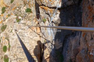 Barra de Mono - Tramo 4 - Vía Ferrata John Hogbin - Zafarraya - RocJumper