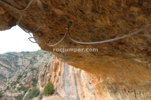 Variante K6 - Vía Ferrata Sierra de Oliva - Caudete - RocJumper