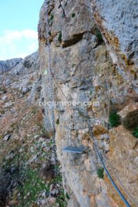 Péndulo de Cadena - Tramo 4 - Vía Ferrata John Hogbin - Zafarraya - RocJumper