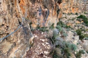 Flanqueo - Vía Ferrata Sierra de Oliva - Caudete - RocJumper