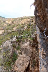 Péndulo - Tramo 2 - Vía Ferrata La M de Cárdiar - RocJumper