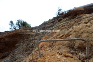 Desplome - Tramo 2 - Vía Ferrata La M de Cárdiar - RocJumper