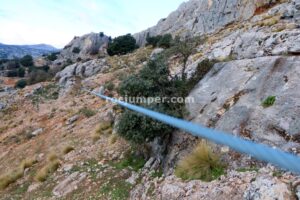 Tirolina 80 m - Tramo 4 - Vía Ferrata John Hogbin - Zafarraya - RocJumper