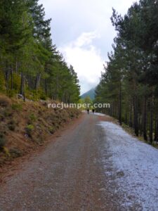 Pista aproximación - Barranc de l'Olla de Mel - Saldes - RocJumper