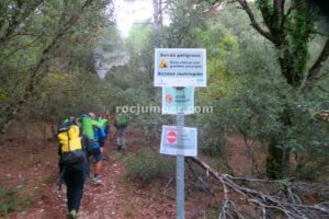 Cartel - Cueva de los Chorros - Río Mundo - Riópar - RocJumper