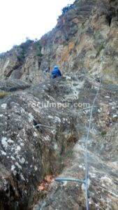 Flanqueos - Vía Ferrata Roc de la Coma d'Erts - La Massana - RocJumper