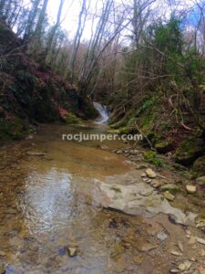 031 Torrent Pla Traver Vidra Rocjumper