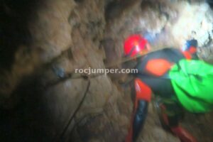 Rápel - Cueva de los Chorros - Río Mundo - Riópar - RocJumper