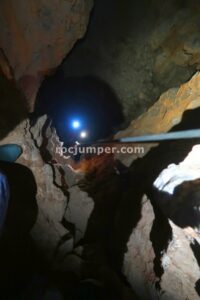 Chimenea - Avenc de Can Sadurní - Begues - RocJumper