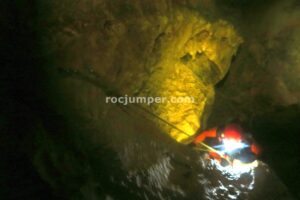 Rápel - Cueva de los Chorros - Río Mundo - Riópar - RocJumper