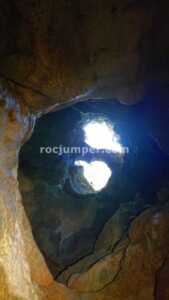 Doble boca - Avenc de Can Sadurní - Begues - RocJumper