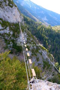 Puente Tibetano - Vía Ferrata Pared de Isérias - Canfranc-estación - RocJumper