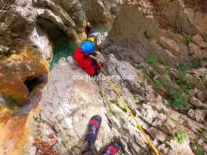 R8 - Gorgues de les Canalas - Sadernes - RocJumper