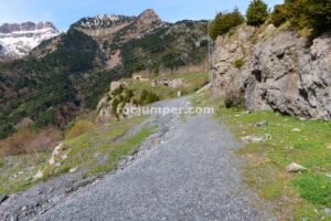 Pista retorno - Vía Ferrata Pared de Isérias - Canfranc-estación - RocJumper