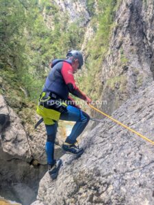 R2 - Barranc Estret de l'Estany Obert - Pinyana - RocJumper