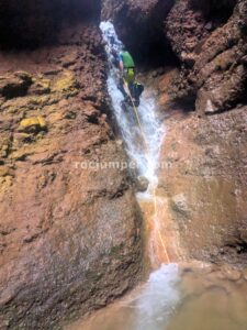 R5 - Barranc Llau de Sant Feliu - Estavill - RocJumper