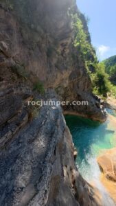 R3 - Barranco Hospital de Siresa - RocJumper
