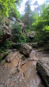 R5 - Torrent de Cal Culestret - Gòsol - RocJumper