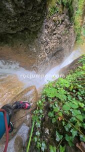 R8 - Torrent del Clot de l'Infern - Gòsol - RocJumper