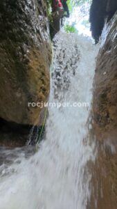 R8 - Torrent del Clot de l'Infern - Gòsol - RocJumper